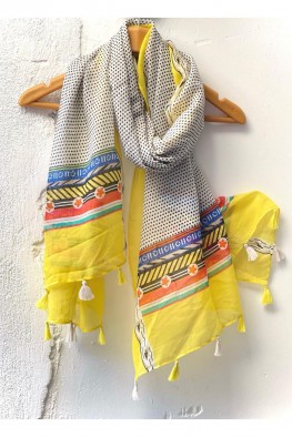 شال نخ زرد منگوله دار کد 3880469