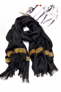 شال مشکی نخ ویسکوز حاشیه سوزن دوزی طلایی کد 3880474