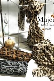 شال پاییزه کشمیر وول پلنگی لمه شاین کد 3918038