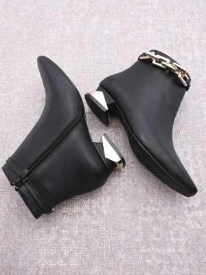 نیم بوت مشکی پاشنه طلایی ترک کد 3990405