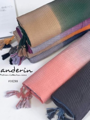 شال پلیسه طیفی منگوله دار کد 4129374