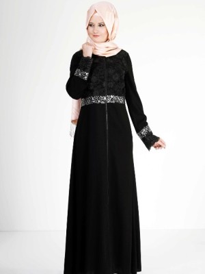 مانتو مشکی گیپوردار