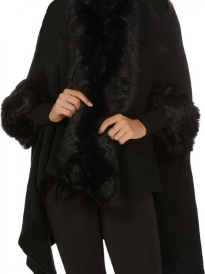 پانچو مشکی خزدار