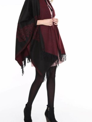 پانچو مشکی زرشکی