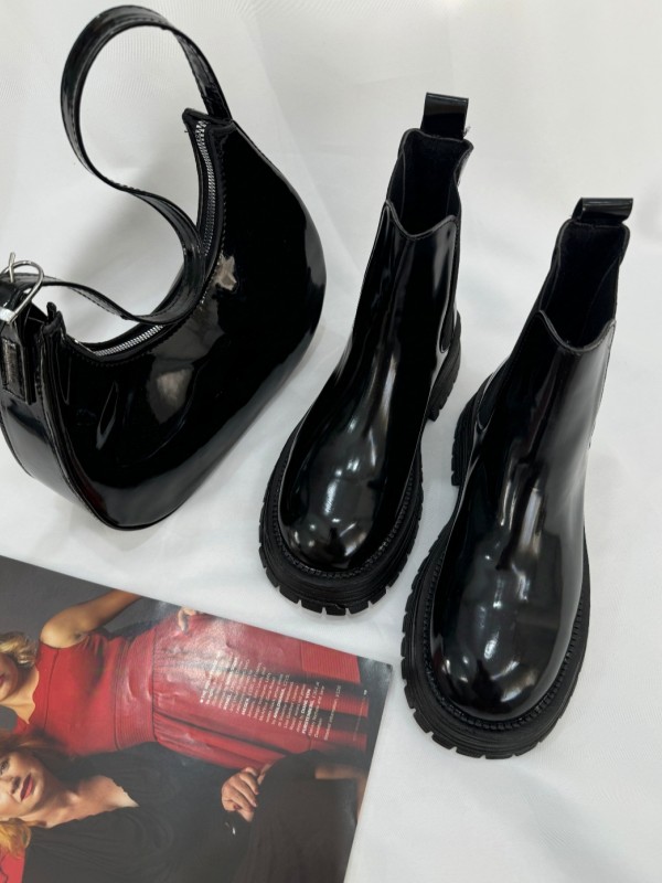 نیم بوت دوکش یو شیکو 1859