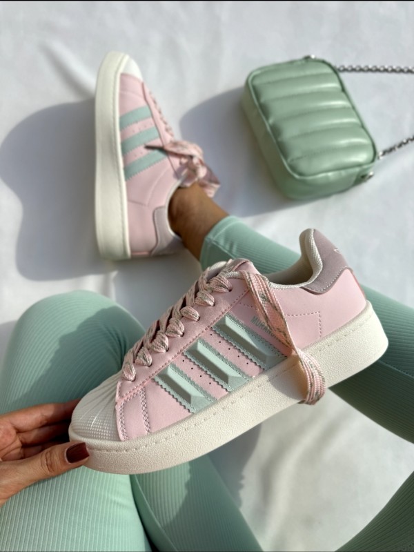 آدیداس موران 1869