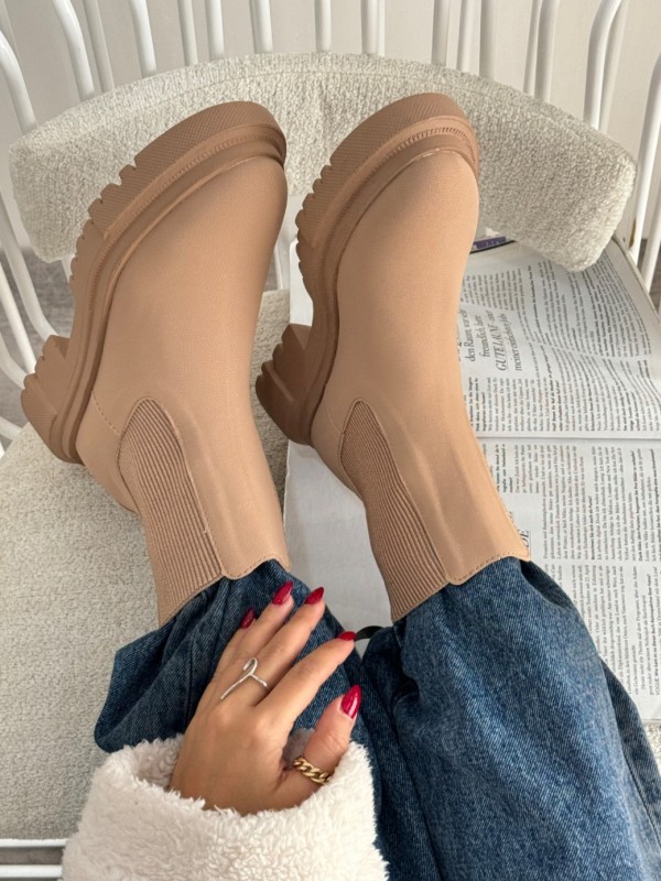 نیم بوت دوکش پیرا 1384