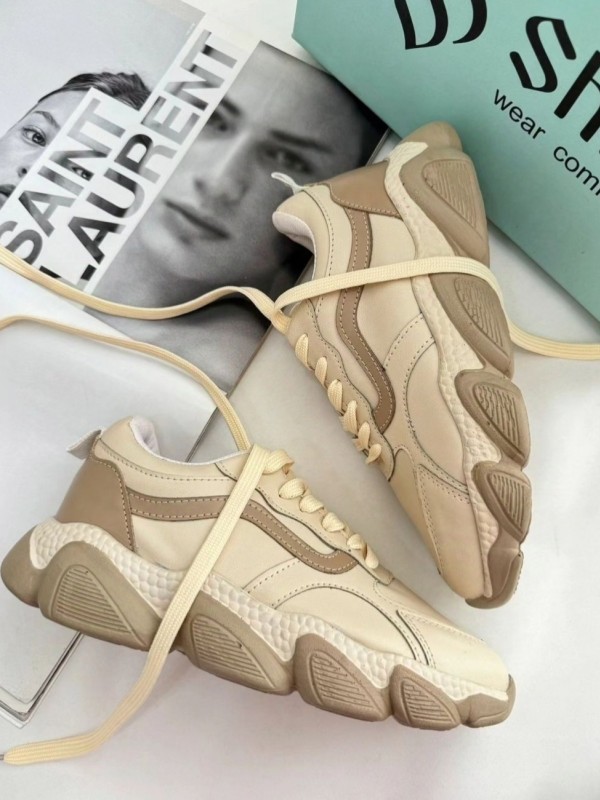 کتونی شارک 1906