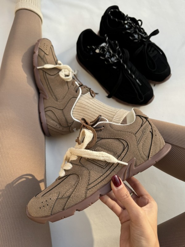 کتونی نیوبالانس 942