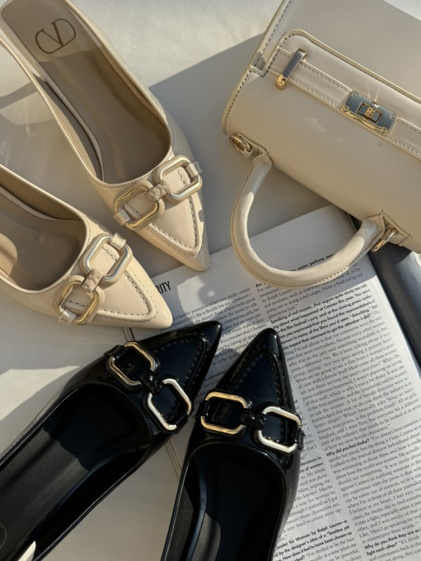 پاشنه یراق دار ورنی 4061