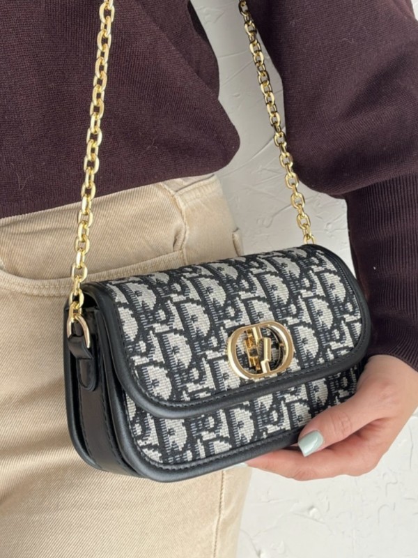 کیف پاسپورتی دیور 3150