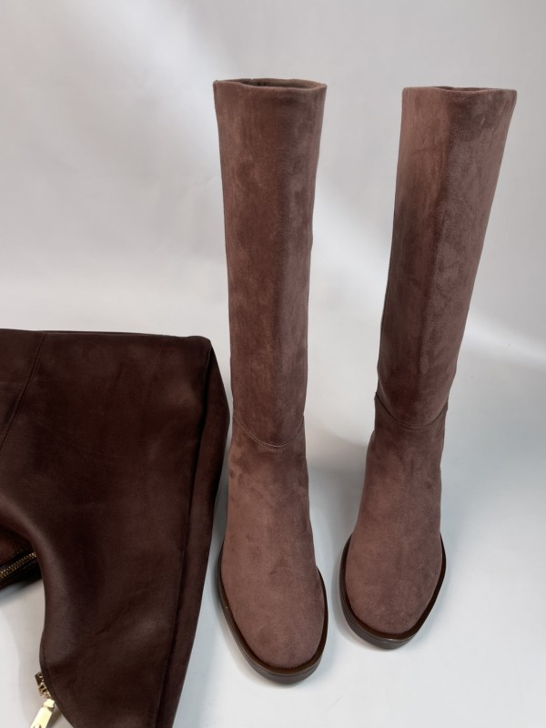 بوت سوییت لوشا 2361