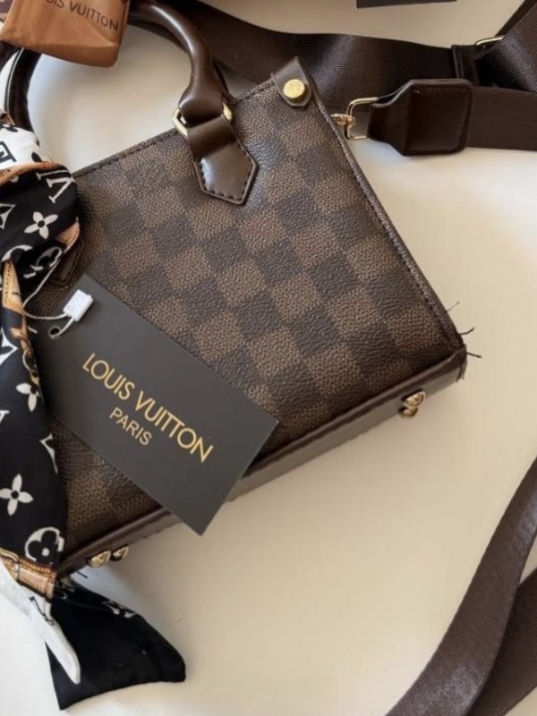 کیف شال دار ال وی 3472