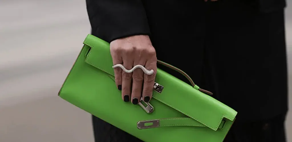 کیف کلاچ چیست؟