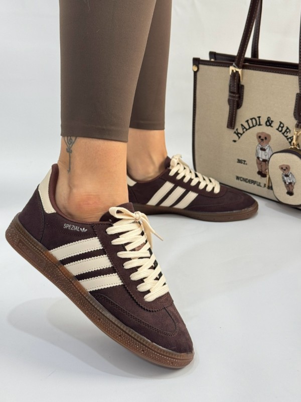 کتونی آدیداس اسپزیال 391