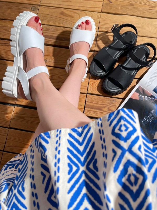 صندل شقایق 1074