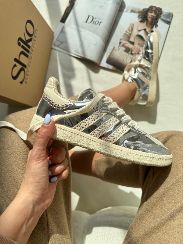 ونس آدیداس 855