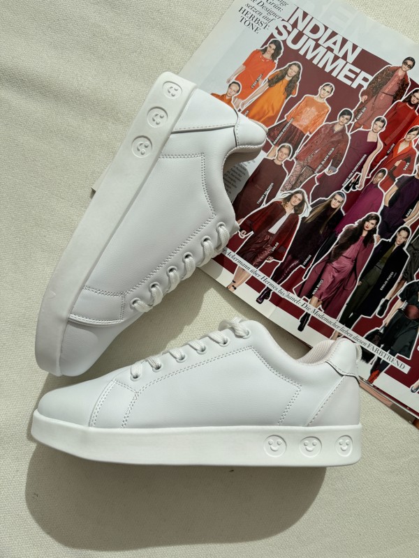 ونس لبخند 1539