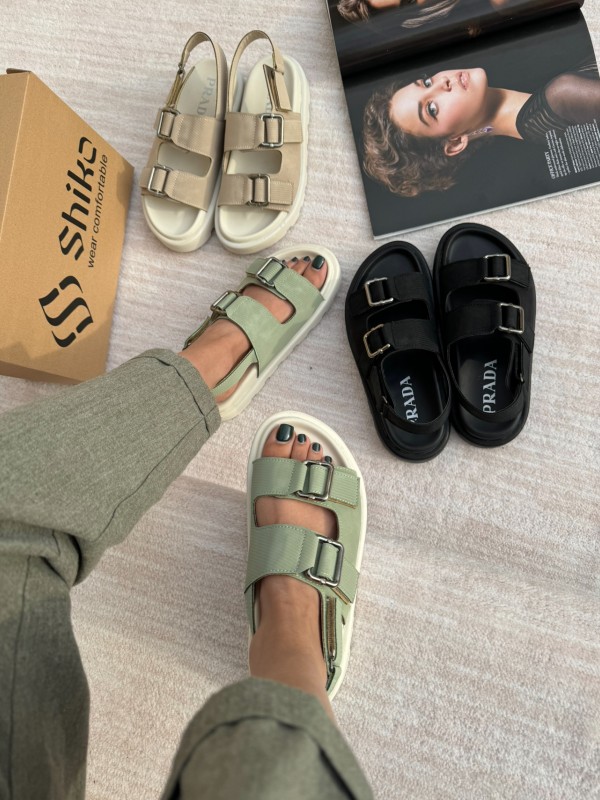 صندل پرادا 116