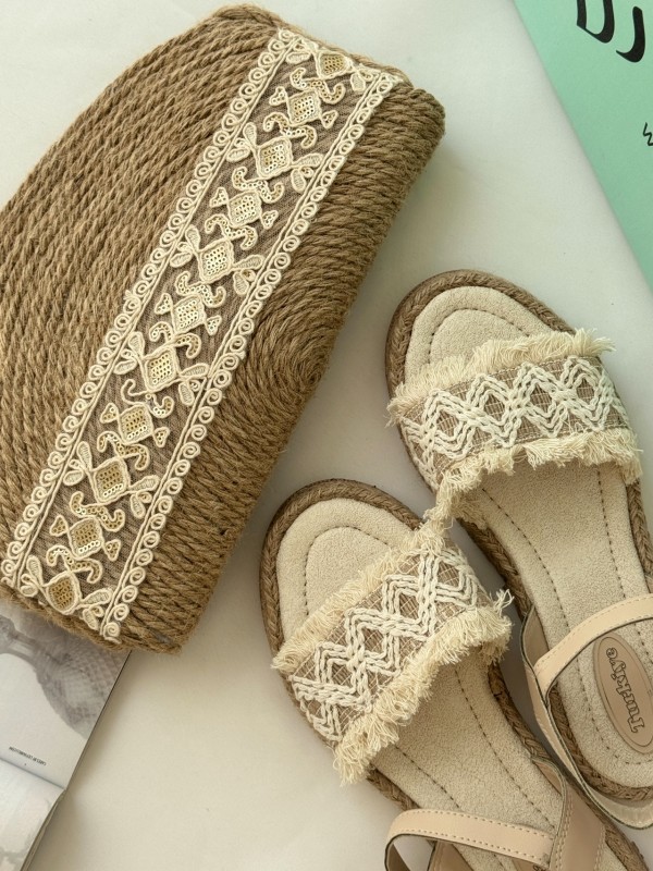 صندل گلدار نواری 1696