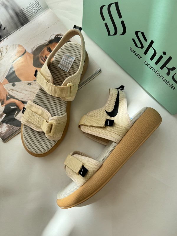 صندل نایک چسبی 2000