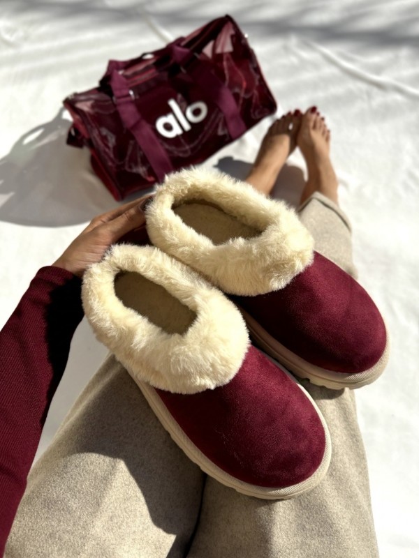 آگ خزدار ugg شیکو 1888