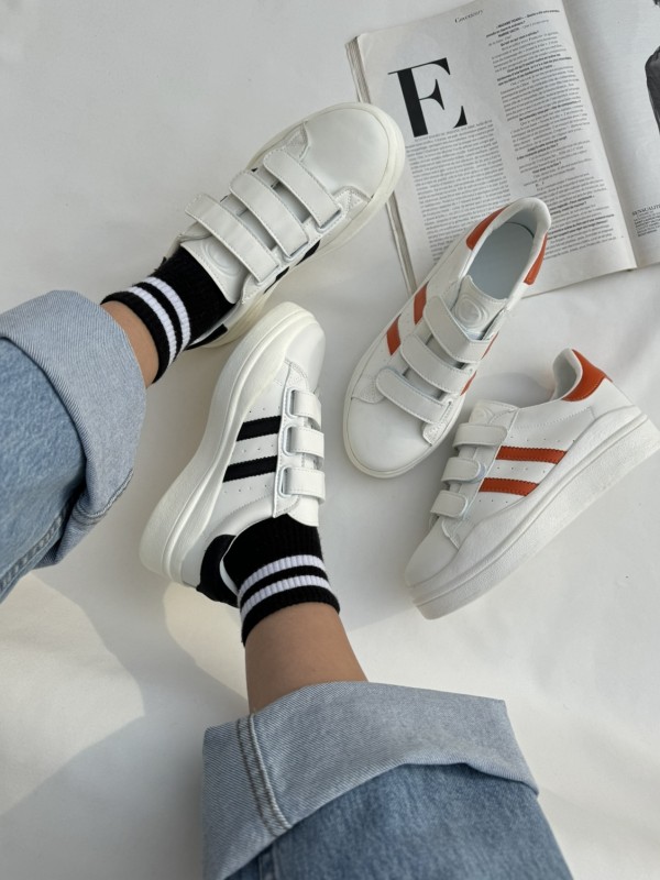 ونس سه چسب برند1945