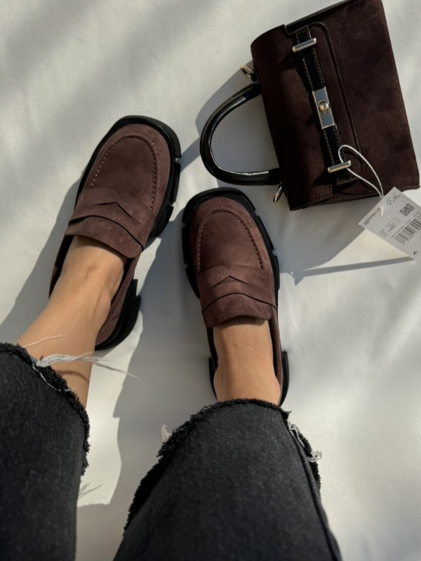 لوفر ابرویی شیکو  1968