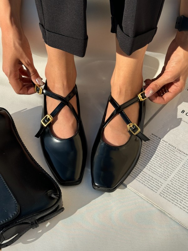 کالج خوکی ضربدری 1999