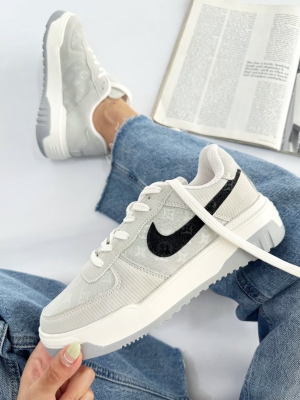 کتونی نایک ال وی 601