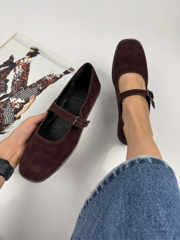 کالج مخملی 2300