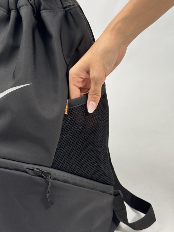 شوز بگ نایک 496