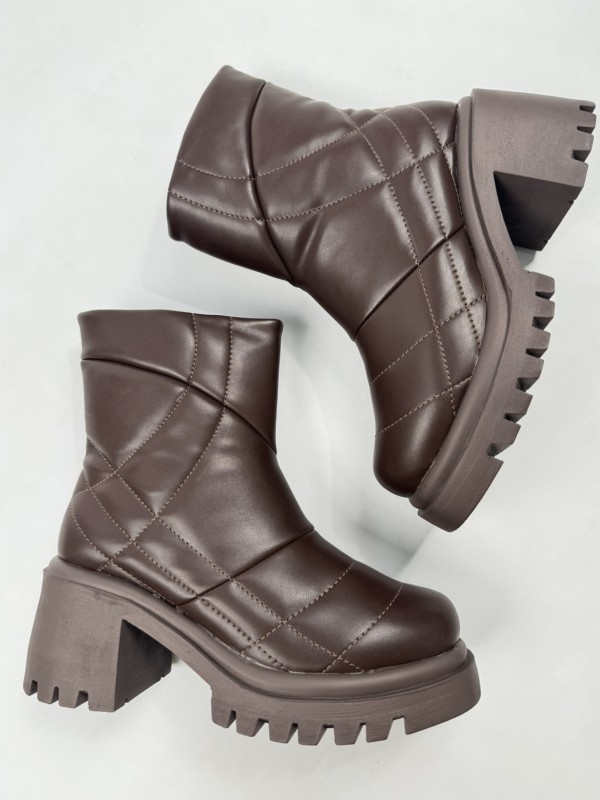 نیم بوت گلدوزی شالو 388