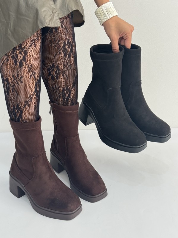 نیم بوت خوکی زیپی پاشنه 2322