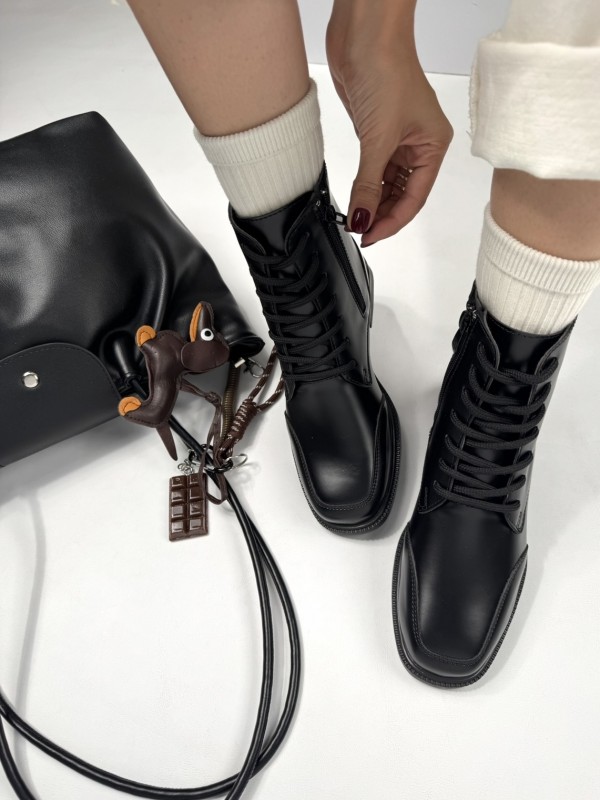 نیم بوت روما شیکو 2325