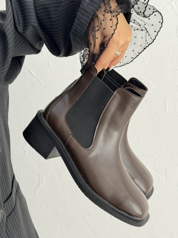 نیم بوت دو کش روژکا 2336