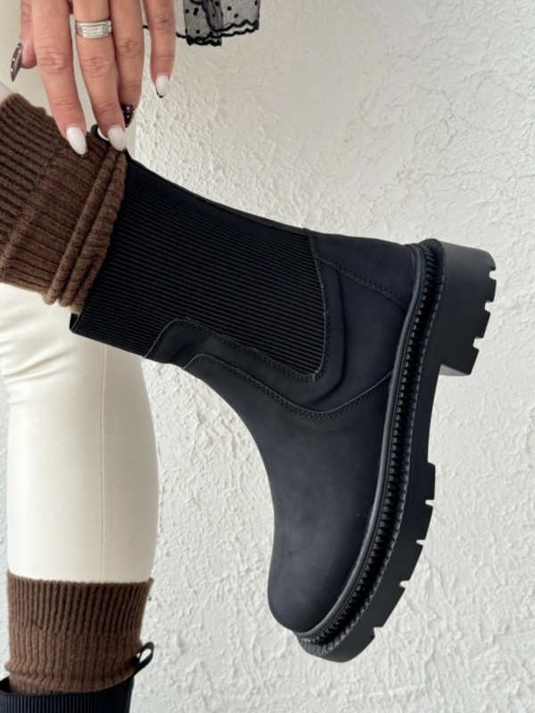 نیم بوت یامباک 2350