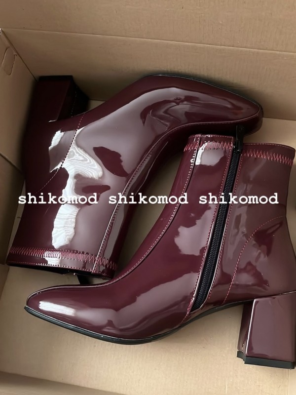 پاشنه  دماغه دار 1592