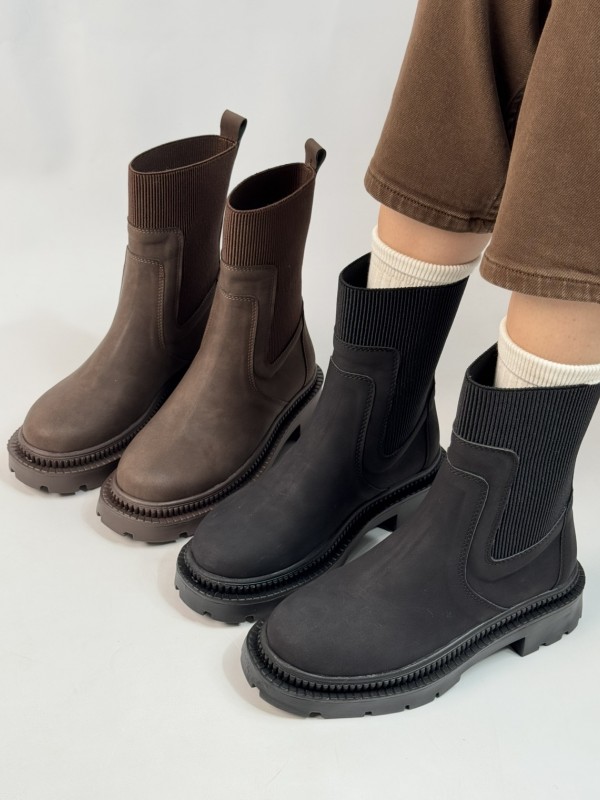 نیم بوت یامباک 2350