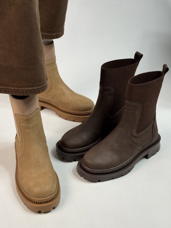 نیم بوت یامباک 2350