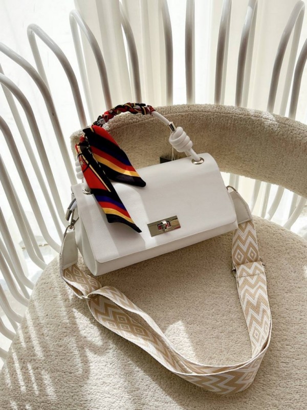 کیف جلو قفل دستمال دار 3415