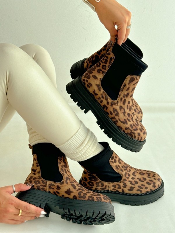 نیم بوت دهنه استرج روژکا 502