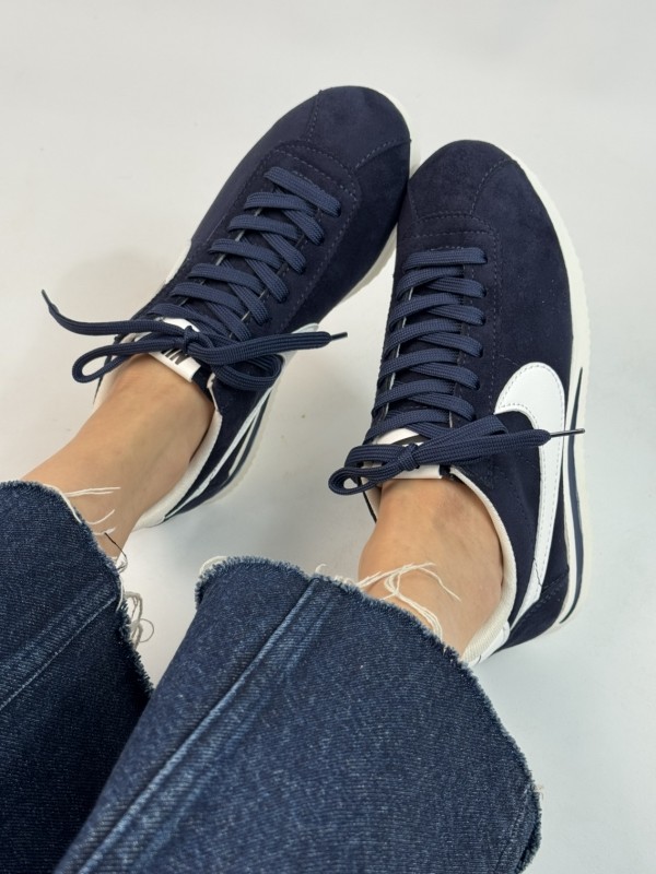 نایک کورتز 1953