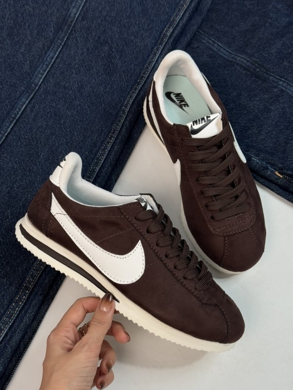 نایک کورتز 1953