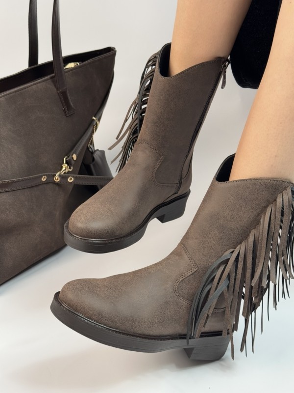 نیم ساق سرخ پوستی 2374