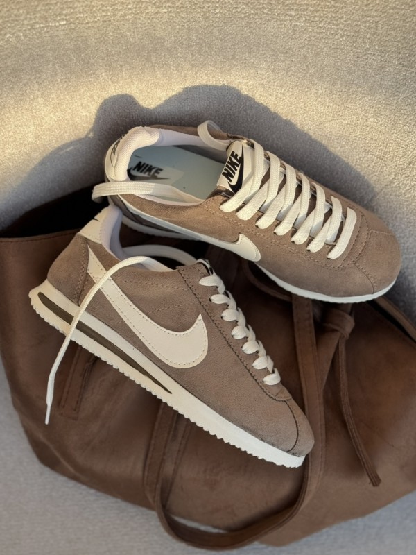 نایک کورتز 1953