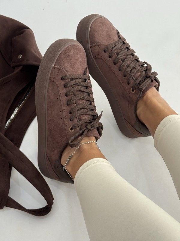 ونس برشکا پایتخت 2308