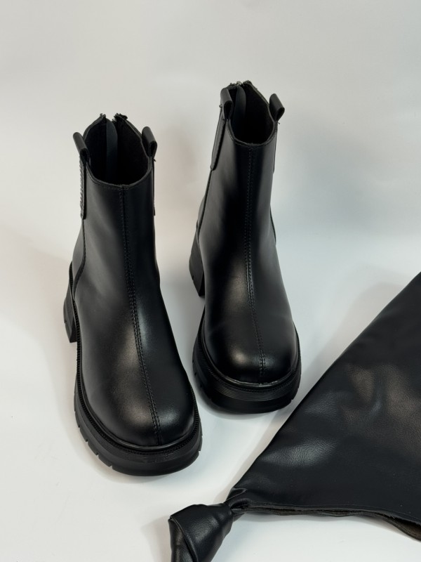 نیم بوت بغل میو 104