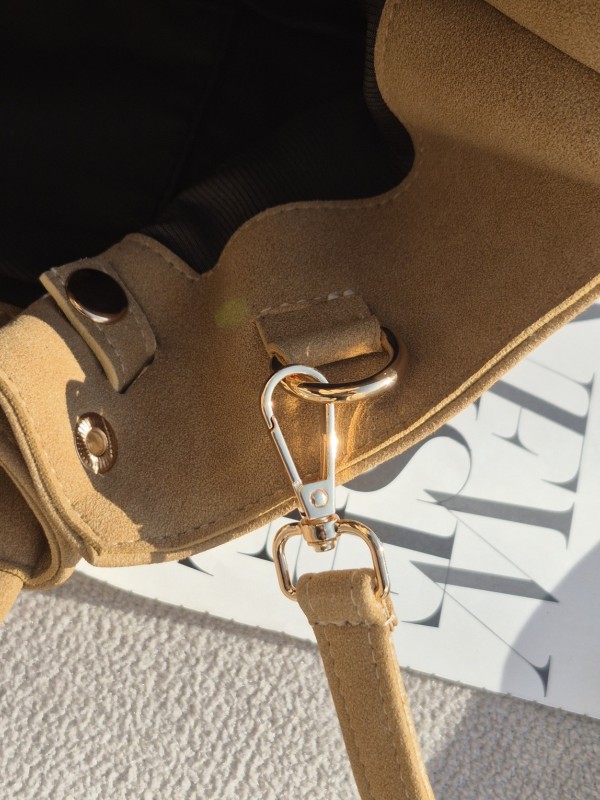 کیف قایقی قفلی زارا 3500