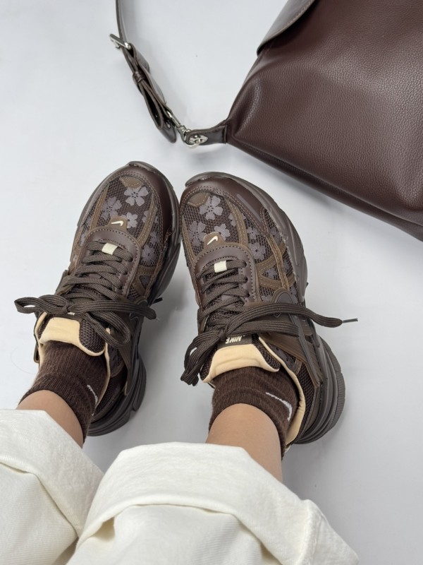 کتونی وی تو کی گلدار (990)